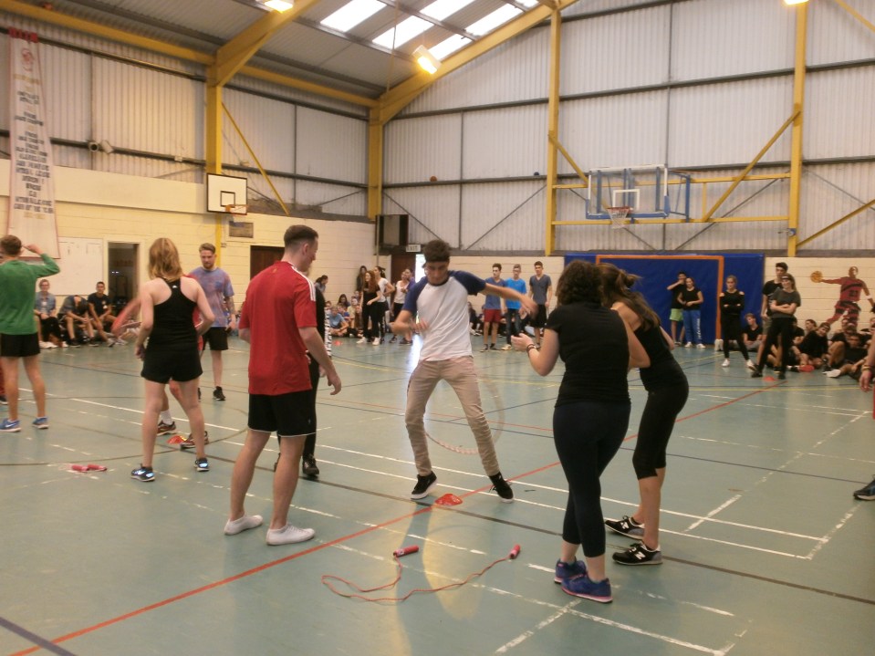 OLYMPUS DIGITAL CAMERA