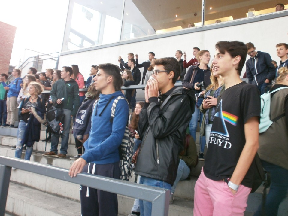 OLYMPUS DIGITAL CAMERA