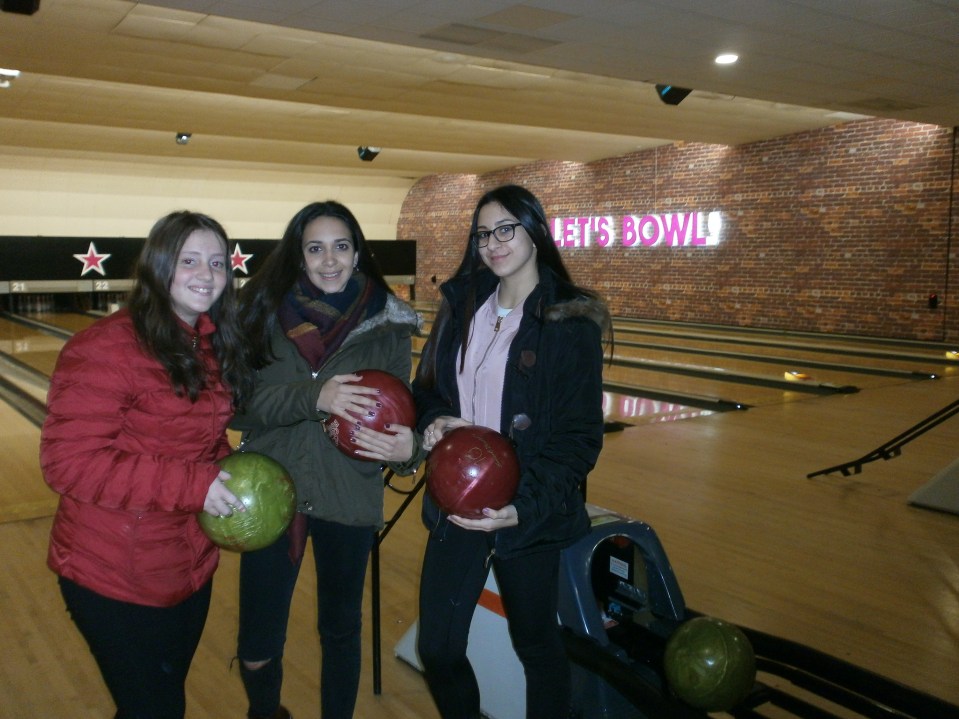 OLYMPUS DIGITAL CAMERA