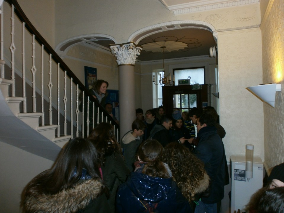 OLYMPUS DIGITAL CAMERA