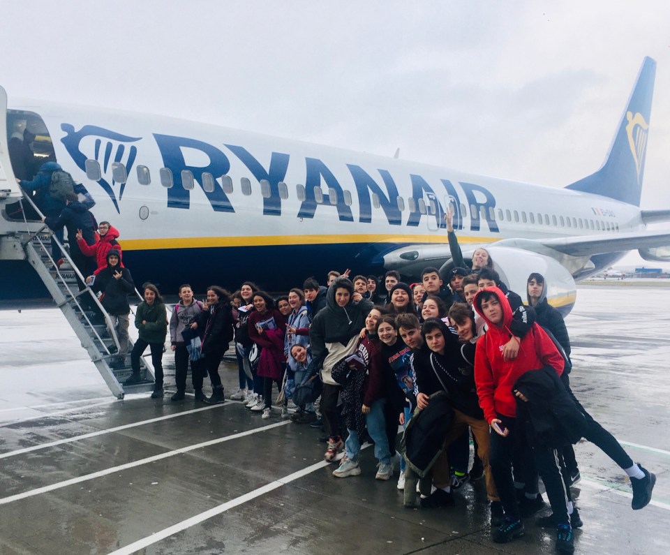 87A11454-6EBD-4983-8D6C-017910A72501