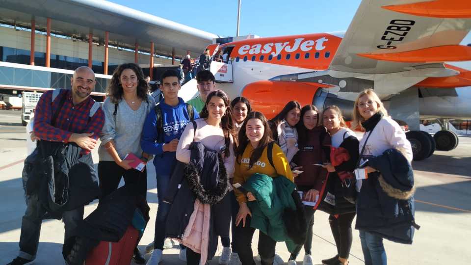 BAC108F1-BDB3-46C5-8DC9-9D1CD611E99D