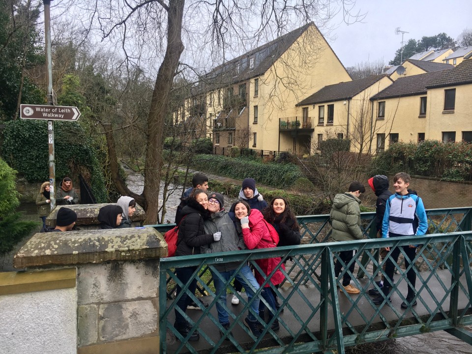 F80591AF-D771-453A-83A1-96A9F26D02AD