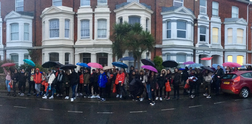 81D2BE7B-ADFC-4A4A-9B45-F2E0C90D49B8