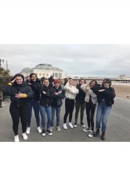 B2582D4C-FB5A-403D-B77A-814A6E325D42