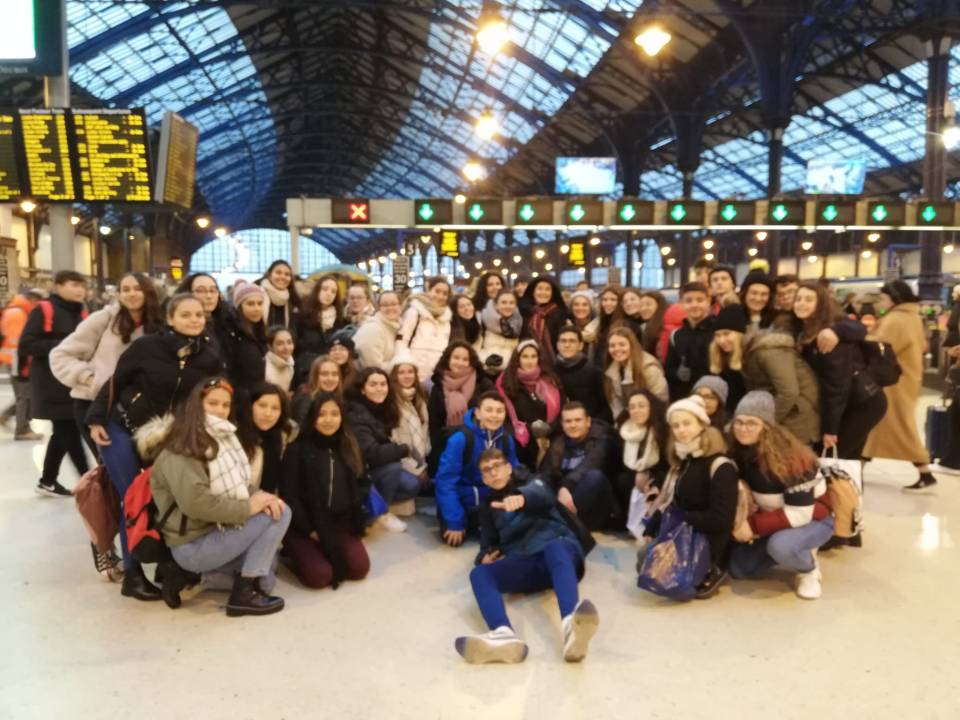 CDCF8CFC-02D2-4DA7-9D04-234F4272917A